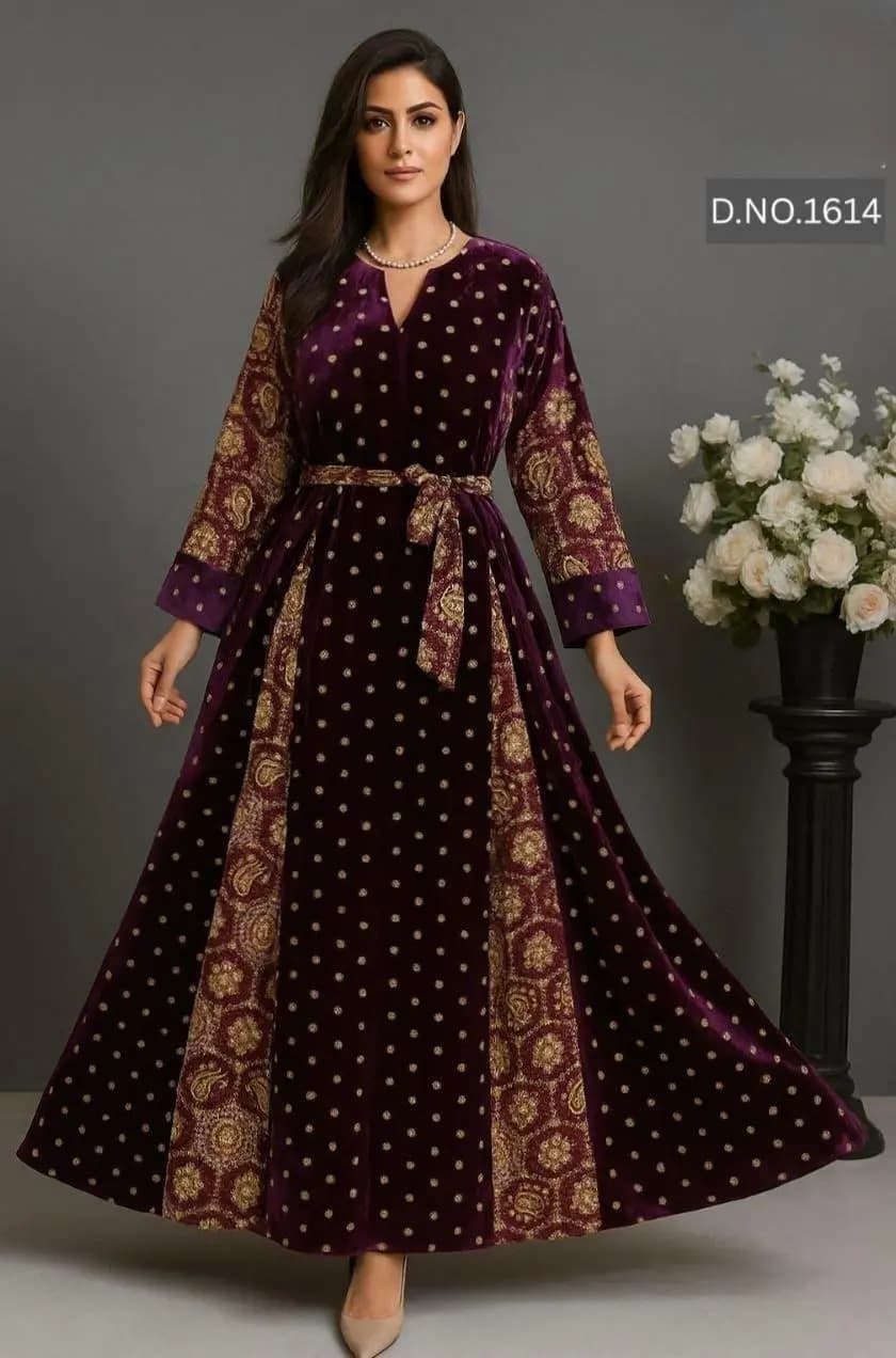1614 مخمل حزام منقط